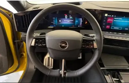 Photo 11 Opel Astra  1.2 Turbo Hybride 136 ch e-DCT6