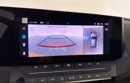 Photo 14 Opel Astra  1.2 Turbo Hybride 136 ch e-DCT6