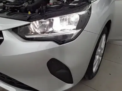 Photo 15 Opel Corsa  1.2 75 ch BVM5