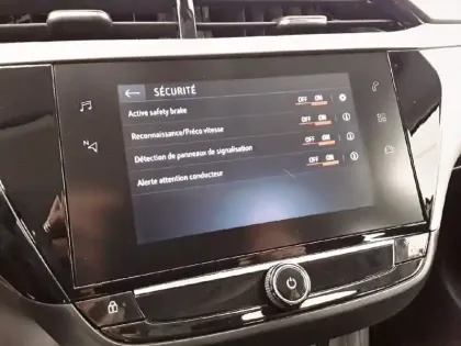 Photo 21 Opel Corsa  1.2 75 ch BVM5