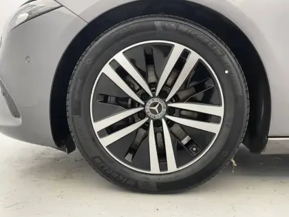 Photo 88 Mercedes Classe A  250 7G-DCT 4Matic