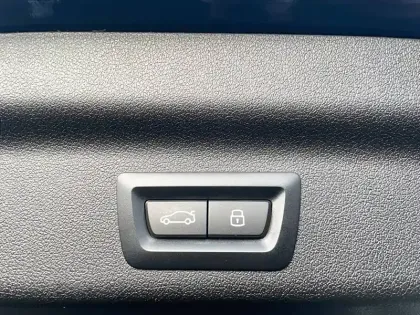 Photo 26 BMW X1  sDrive 18i 136ch DKG7