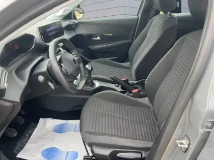 Photo 8 Peugeot 208  PureTech 100 S&S BVM6