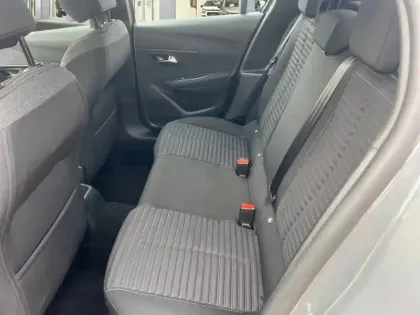 Photo 26 Peugeot 208  PureTech 100 S&S BVM6