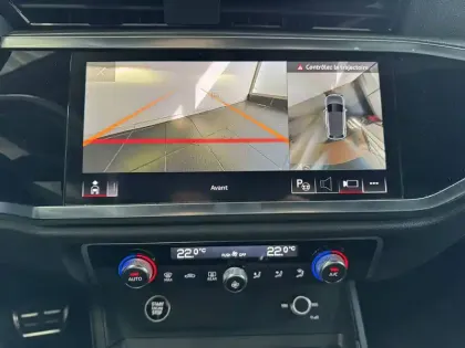 Photo 11 Audi Q3  45 TFSIe 245 ch S tronic 6