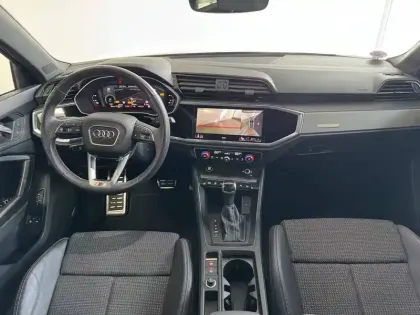 Photo 9 Audi Q3  45 TFSIe 245 ch S tronic 6