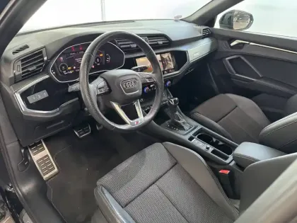 Photo 6 Audi Q3  45 TFSIe 245 ch S tronic 6