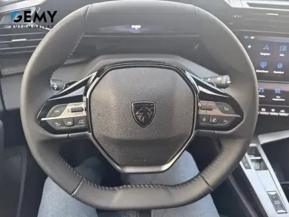 Photo 13 Peugeot 308  Hybrid 145 e-DCS6