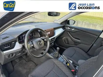 Photo 12 Skoda Kamiq  1.0 TSI 95 ch BVM5
