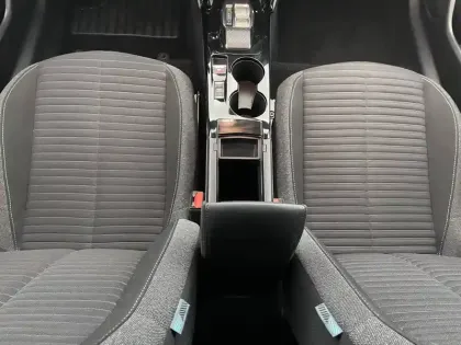 Photo 86 Peugeot 208  Electrique 50 kWh 136ch