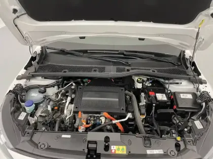 Photo 82 Peugeot 208  Electrique 50 kWh 136ch