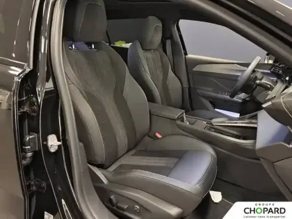 Photo 18 Peugeot 408  Hybrid 145 e-DCS6