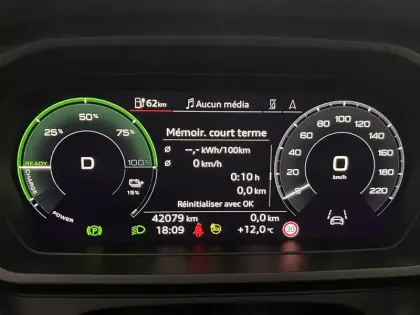 Photo 27 Audi Q4  e-tron 40 204 ch 82 kWh