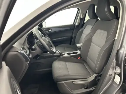 Photo 16 Renault Arkana  mild hybrid 140 EDC FAP - 22