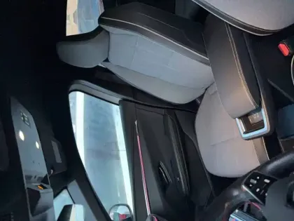 Photo 7 Renault Megane  E-Tech EV60 220 ch super charge