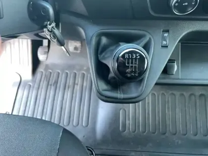 Photo 11 Renault Master  FGN TRAC F3500 L2H2 BLUE DCI 135