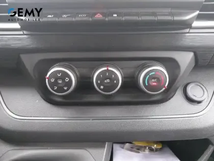 Photo 14 Renault Trafic  L2 dCi 150 Energy S&S