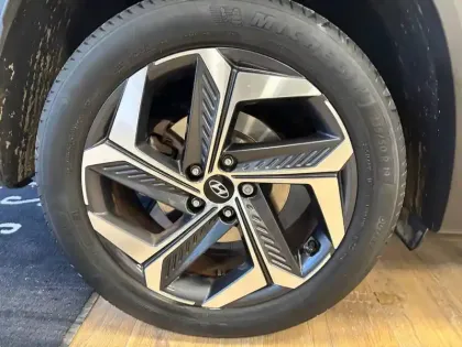 Photo 16 Hyundai Tucson  1.6 T-GDI 230 Hybrid BVA6