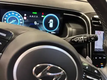 Photo 43 Hyundai Tucson  1.6 T-GDI 230 Hybrid BVA6