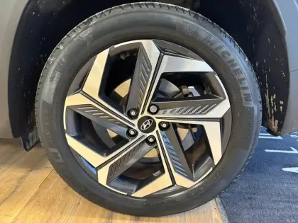 Photo 17 Hyundai Tucson  1.6 T-GDI 230 Hybrid BVA6