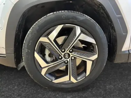 Photo 13 Hyundai Tucson  1.6 T-GDI 230 Hybrid BVA6