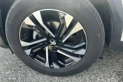 Photo 19 Peugeot 2008  PureTech 130 S&S EAT8