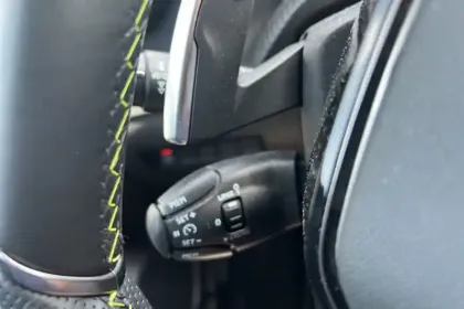 Photo 13 Peugeot 2008  PureTech 130 S&S EAT8