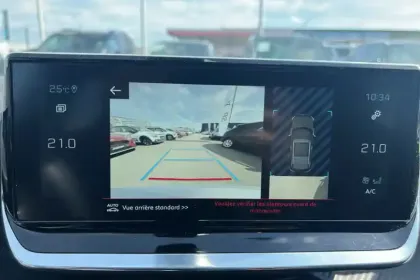 Photo 15 Peugeot 2008  PureTech 130 S&S EAT8