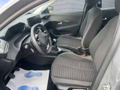 Photo 8 Peugeot 208  PureTech 100 S&S BVM6