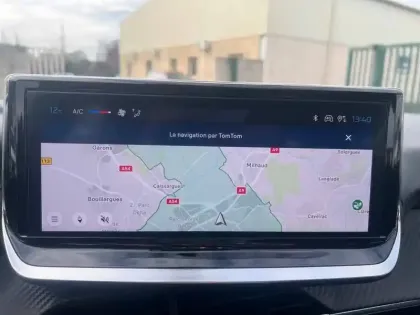 Photo 29 Peugeot 208  PureTech 100 S&S BVM6