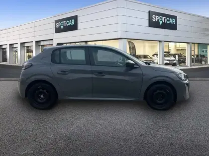 Photo 37 Peugeot 208  PureTech 100 S&S BVM6