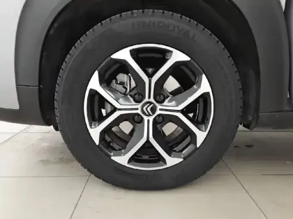 Photo 12 Citroën C3 Aircross  PureTech 110 S&S BVM6