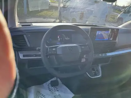 Photo 8 Peugeot Expert  FGN M DIESEL 145 CH AUTOMATIQUE