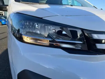 Photo 15 Peugeot Expert  FGN M DIESEL 145 CH AUTOMATIQUE