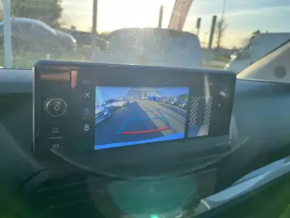 Photo 14 Peugeot Expert  FGN M DIESEL 145 CH AUTOMATIQUE