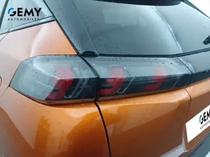 Photo 16 Peugeot 2008  BlueHDi 110 S&S BVM6