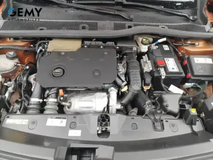 Photo 14 Peugeot 2008  BlueHDi 110 S&S BVM6