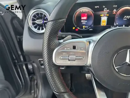 Photo 13 Mercedes GLB  200 d 8G-DCT