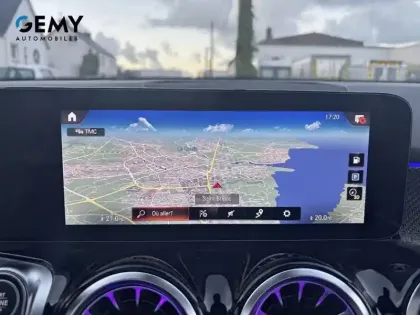 Photo 16 Mercedes GLB  200 d 8G-DCT