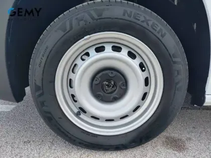 Photo 10 Peugeot Partner  FOURGON M 650 KG BLUEHDI 100 S&S BVM6