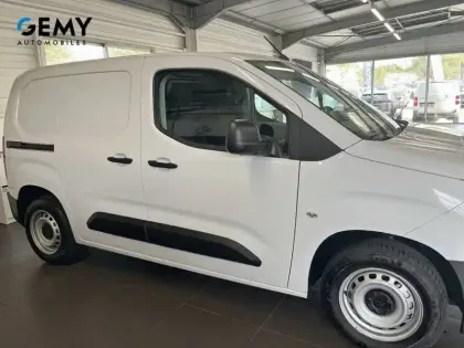 Photo 19 Peugeot Partner  FOURGON M 650 KG BLUEHDI 100 S&S BVM6