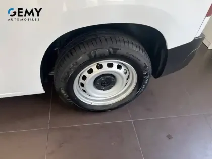 Photo 26 Peugeot Partner  FOURGON M 650 KG BLUEHDI 100 S&S BVM6