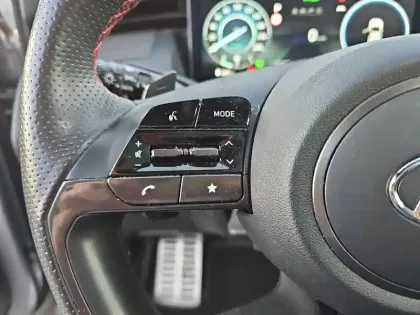 Photo 28 Hyundai Tucson  1.6 T-GDI 230 Hybrid BVA6