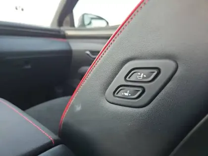 Photo 76 Hyundai Tucson  1.6 T-GDI 230 Hybrid BVA6