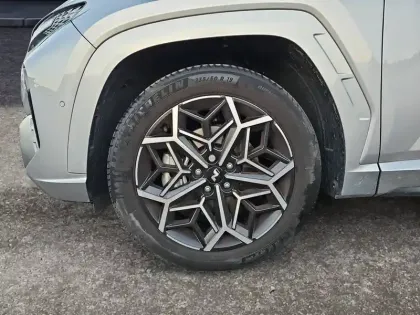 Photo 14 Hyundai Tucson  1.6 T-GDI 230 Hybrid BVA6