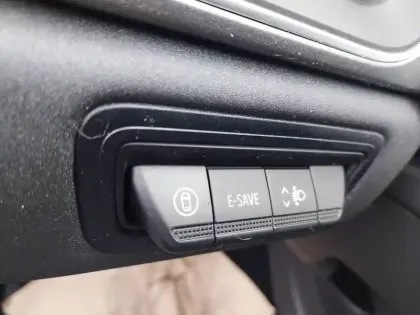 Photo 5 Renault Symbioz  E-Tech full hybrid 145