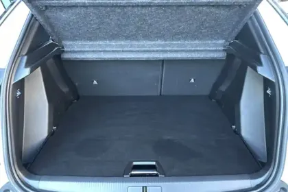 Photo 10 Peugeot 2008  PureTech 130 S&S EAT8