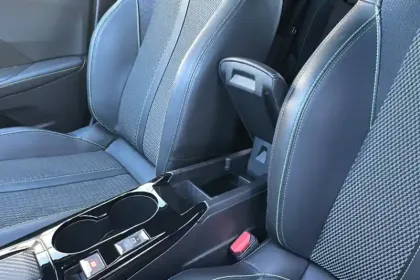 Photo 26 Peugeot 2008  PureTech 130 S&S EAT8