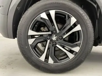 Photo 18 Peugeot 2008  Electrique 136 ch