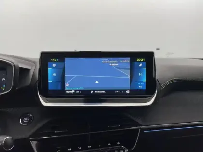 Photo 19 Peugeot 2008  Electrique 136 ch